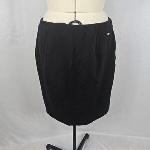 T. Tahari Skirt Women's XL *** Black Pencil Knee Pull On Tummy Control Stretch
